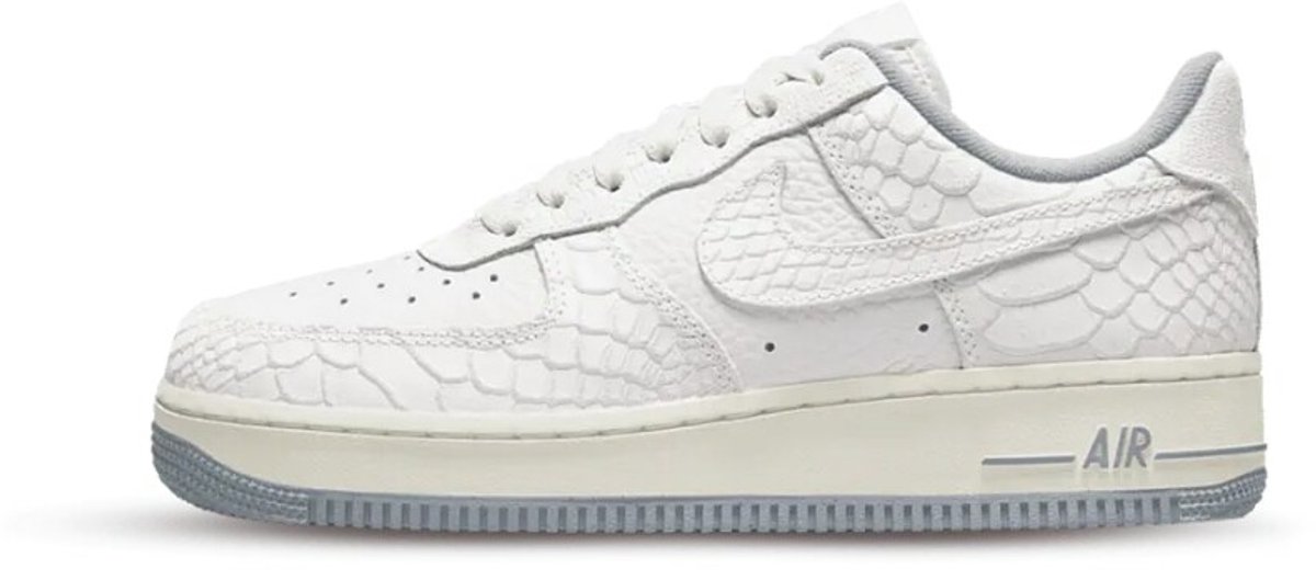 white/grey