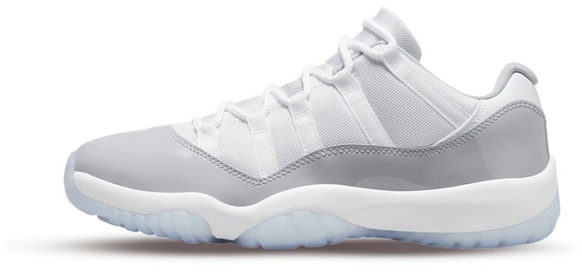 Jordan 11 Retro Low Cement Grey
