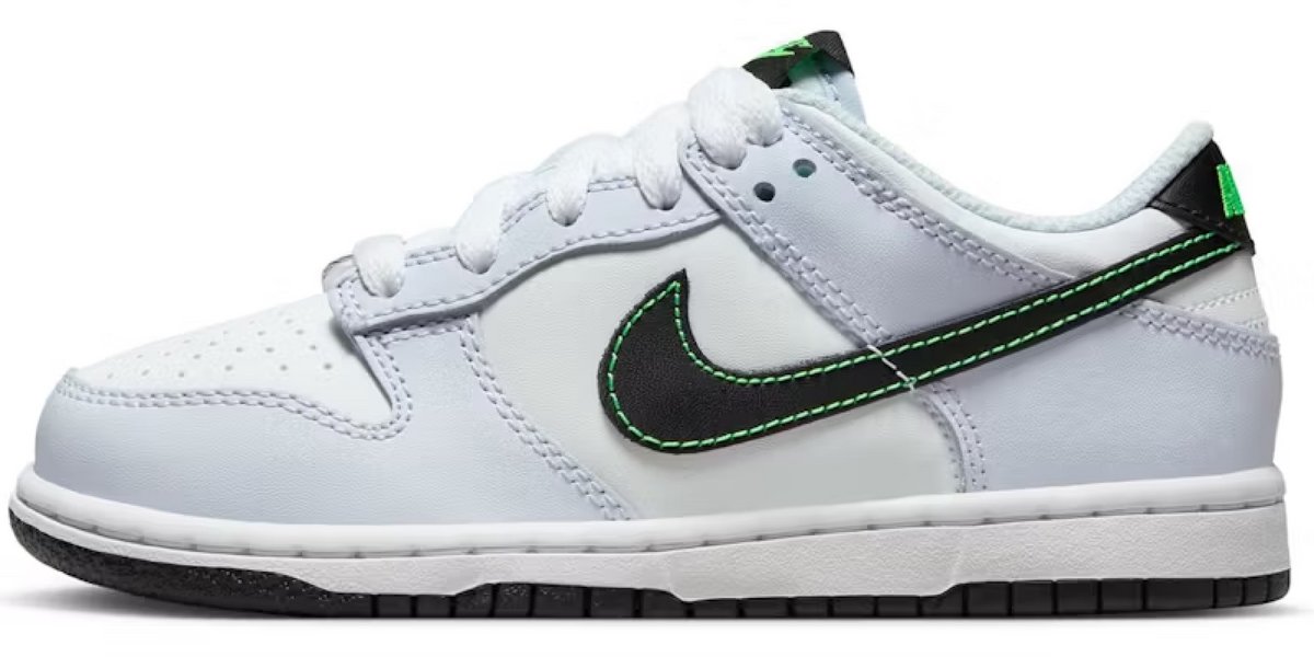Nike Dunk Low Football ‘ Strike’ PS . Wit