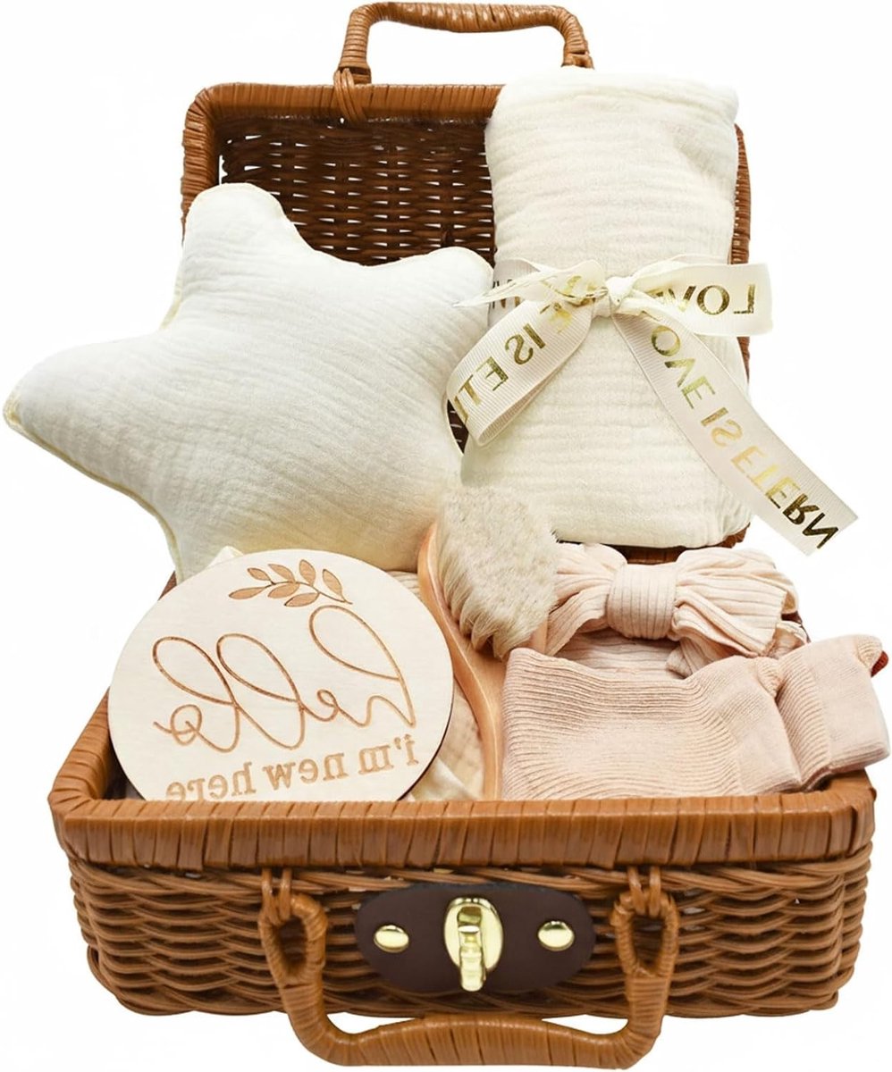 7-delige newborn cadeau set voor jongens en meisjes, inclusief dekentje, haarband, borstel, sokken, mijlpaalkaart en souvenirdoos in beige
