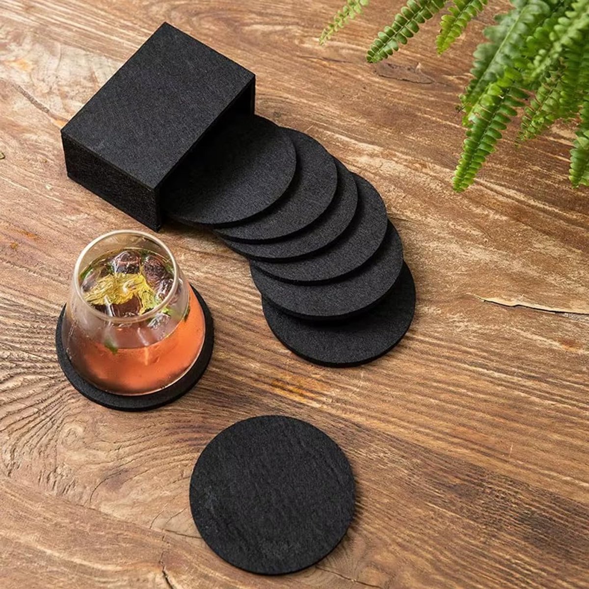 Vilten Onderzetters - Set van 20 - Tafel Beschermen - Absorberend Vilt - Diameter 9 cm - Zwart