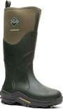 Groene Muck Boot Muckmaster laars met logo en gele accenten.