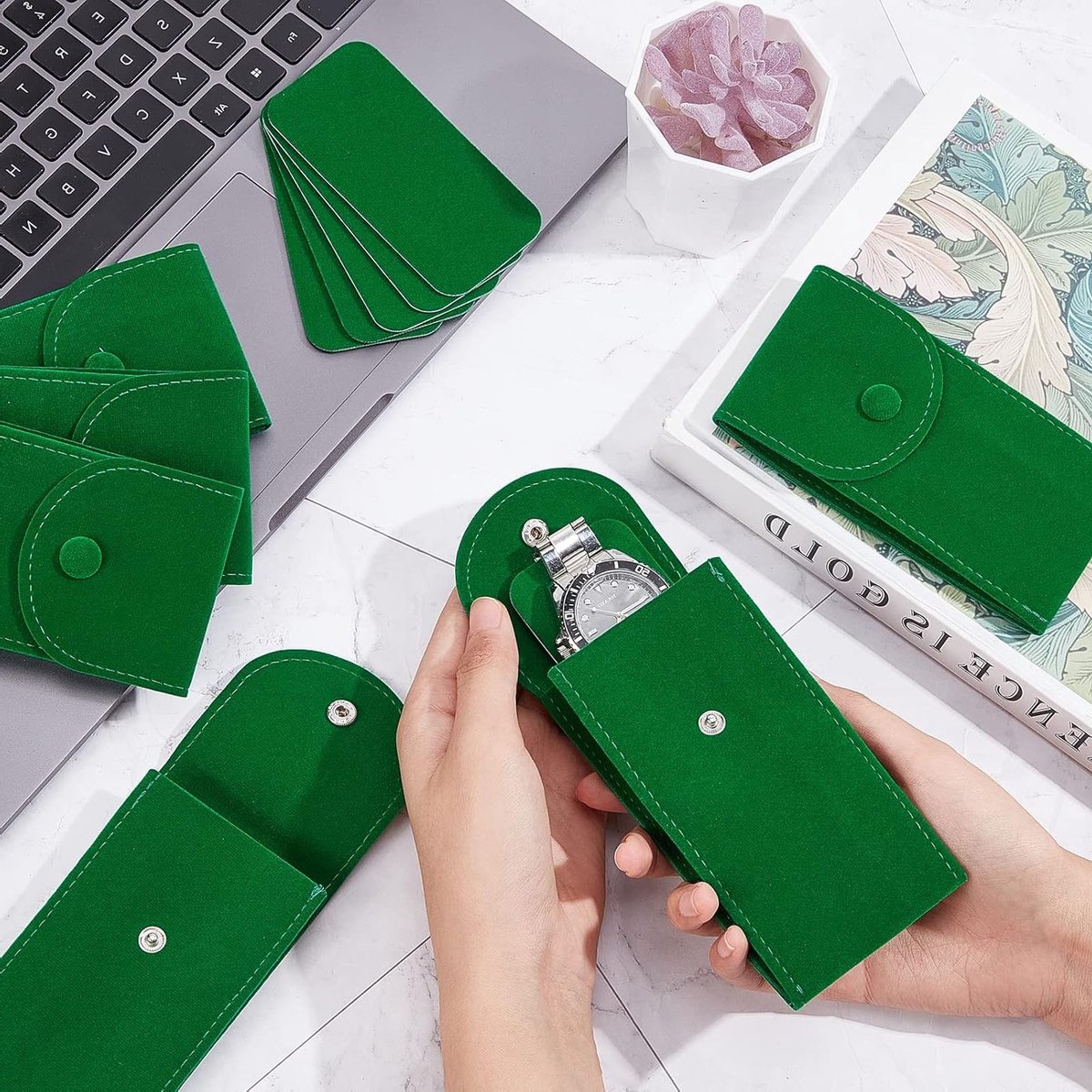 6 Stuks Fluwelen Horlogezakjes, Draagbare Reisopbergdoos voor Horloges, Luxe Cadeauzak voor Sieraden, Groen, 13x6.5cm