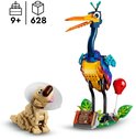 Ensemble LEGO Disney Kevin & Dug : l'oiseau Kevin aux ailes colorées et le chien Dug avec une collerette.