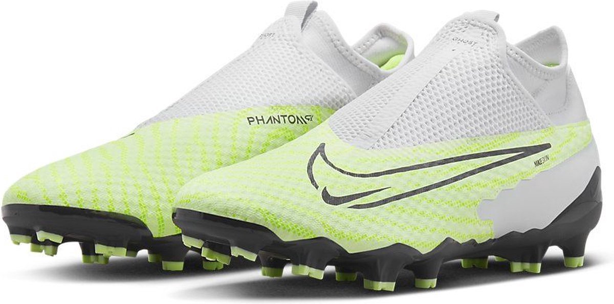 Nike Phantom GX Academy Dynamic Fit FG/MG Maat 43