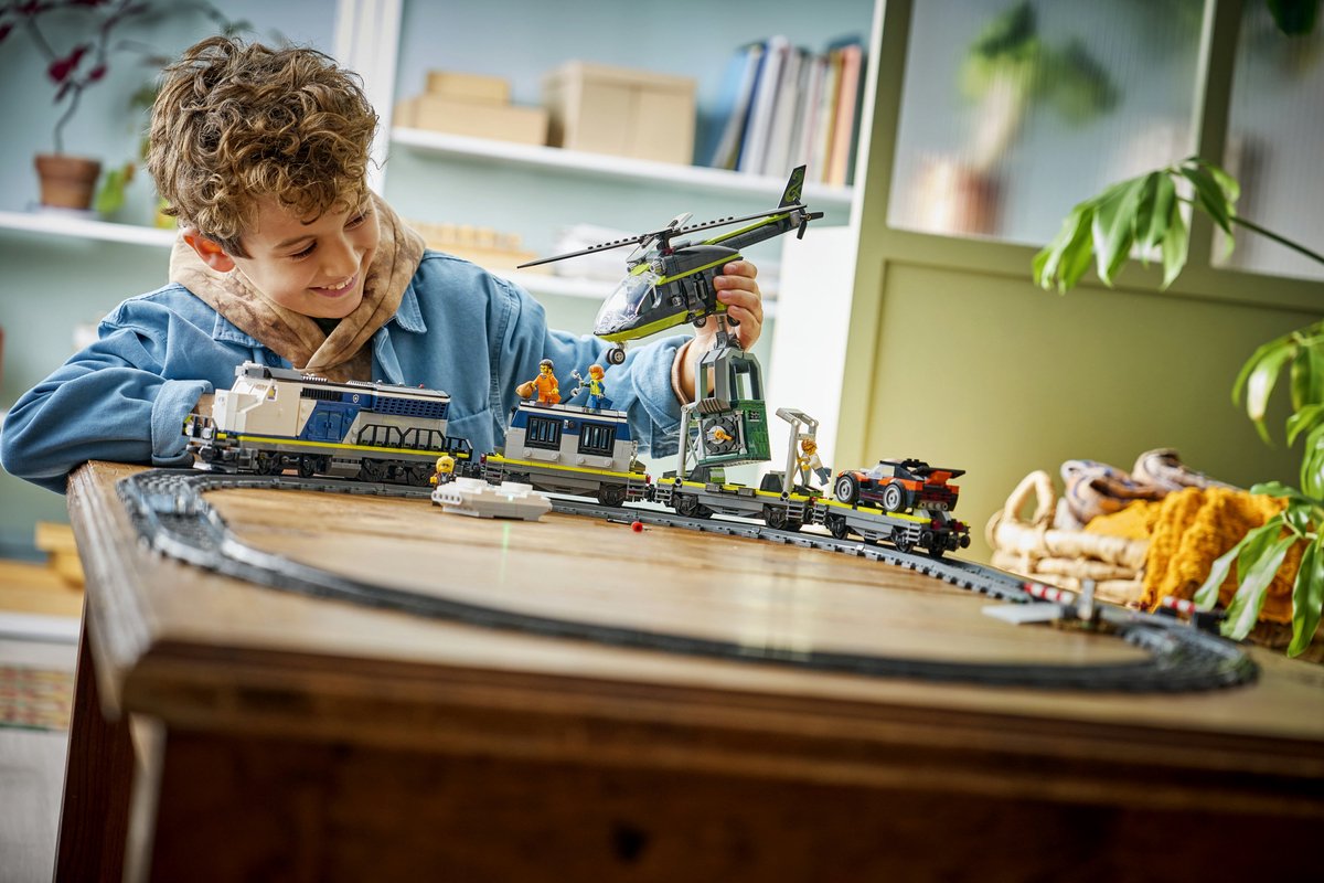 LEGO® City Overval op Politietrein - Speelgoedtreinset - 60508 – foto 3