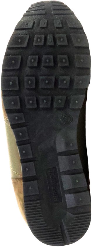 Onderkant van een groene sneaker met Teddy Smith logo en een zwart profiel.