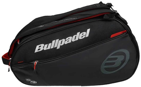 Zwarte sporttas met grijze en beige vlakken, Bullpadel logo en rode accenten.