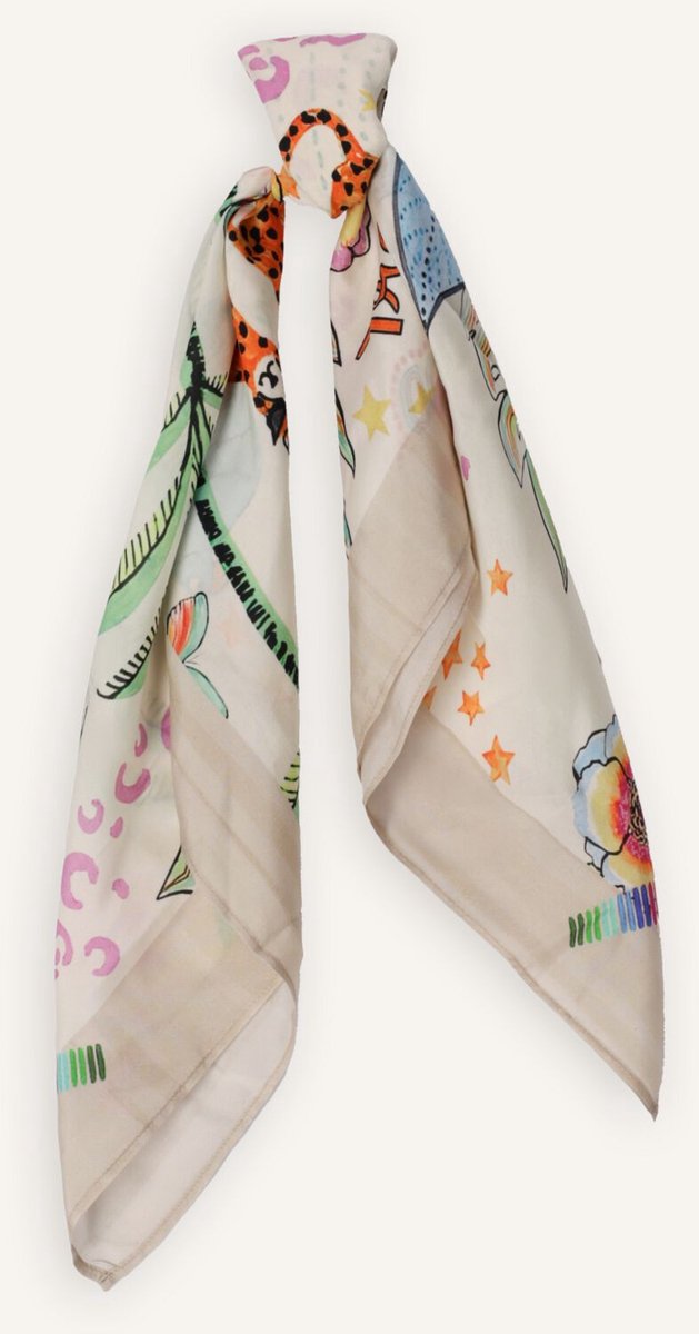 MOMENT IN MAY. Blair Sjaals Dames - Creme - Maat ONESIZE