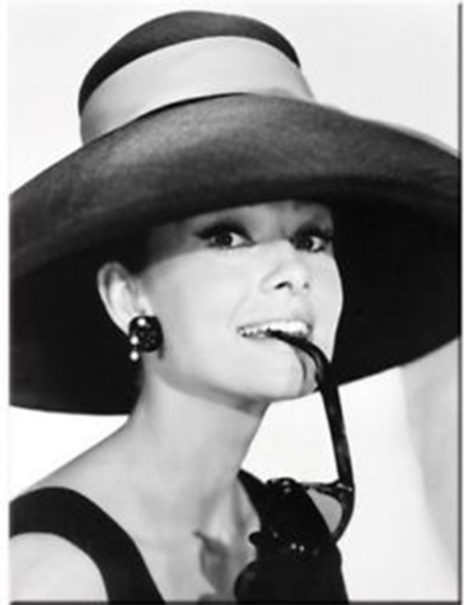 Audrey Hepburn avec aimant de chapeau | bol.com