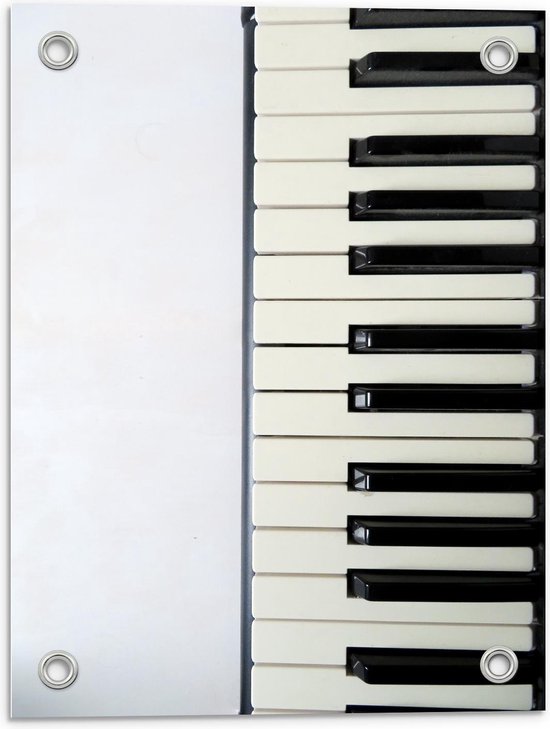 Tuinposter – Halve Piano op Witte Achtergrond - 30x40cm Foto op Tuinposter  (wanddecoratie voor buiten en binnen)