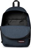 Donkerblauwe Eastpak rugzak, open.