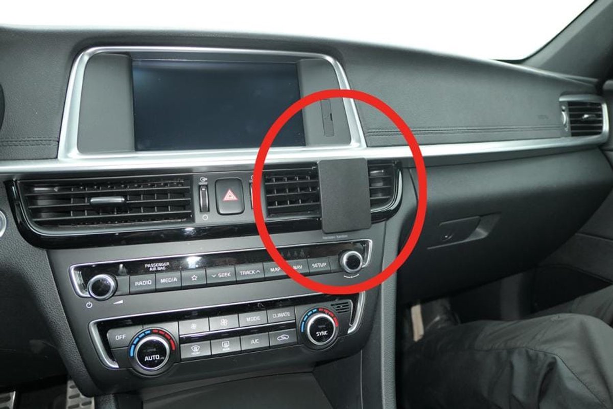 Proclip Kia Optima 16- Center mount