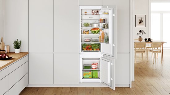 Bosch KIV87NSE0 inbouw koel-vriescombinatie 177 cm Low Frost Multi Box XXL veiligheidsglas LED verlichting