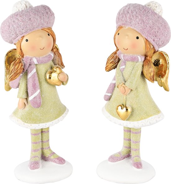 Deux petits anges décoratifs avec ailes dorées, bonnets et foulards lilas, robe verte, chaussettes rayées, tenant des cœurs.