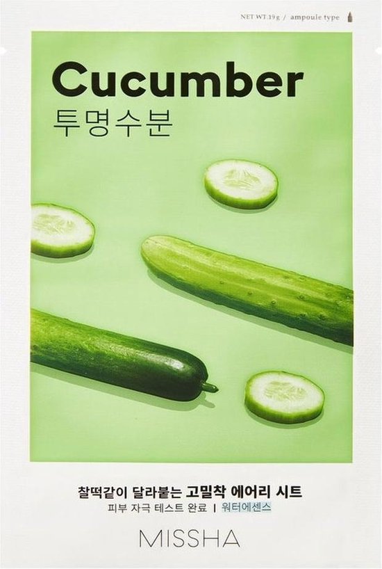 Verpakking van Missha met komkommer en de tekst 'Cucumber' en '투명수분'.