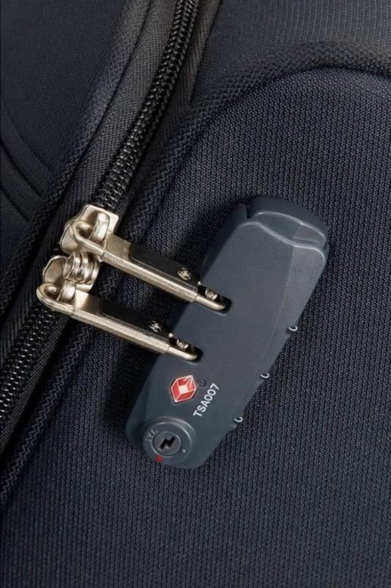 Samsonite Base Boost Expandable Spinner 78cm Samsonite Base Boost Expandable Spinner 78cm