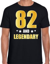 82 and legendary verjaardag cadeau t-shirt / shirt - zwart - gouden en witte letters - voor heren - 82 jaar verjaardag kado shirt / outfit XL
