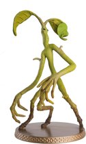 Harry Potter: Fantastic Beasts - Pickett the Bowtruckle Special Edition 1:16 Scale Figurine