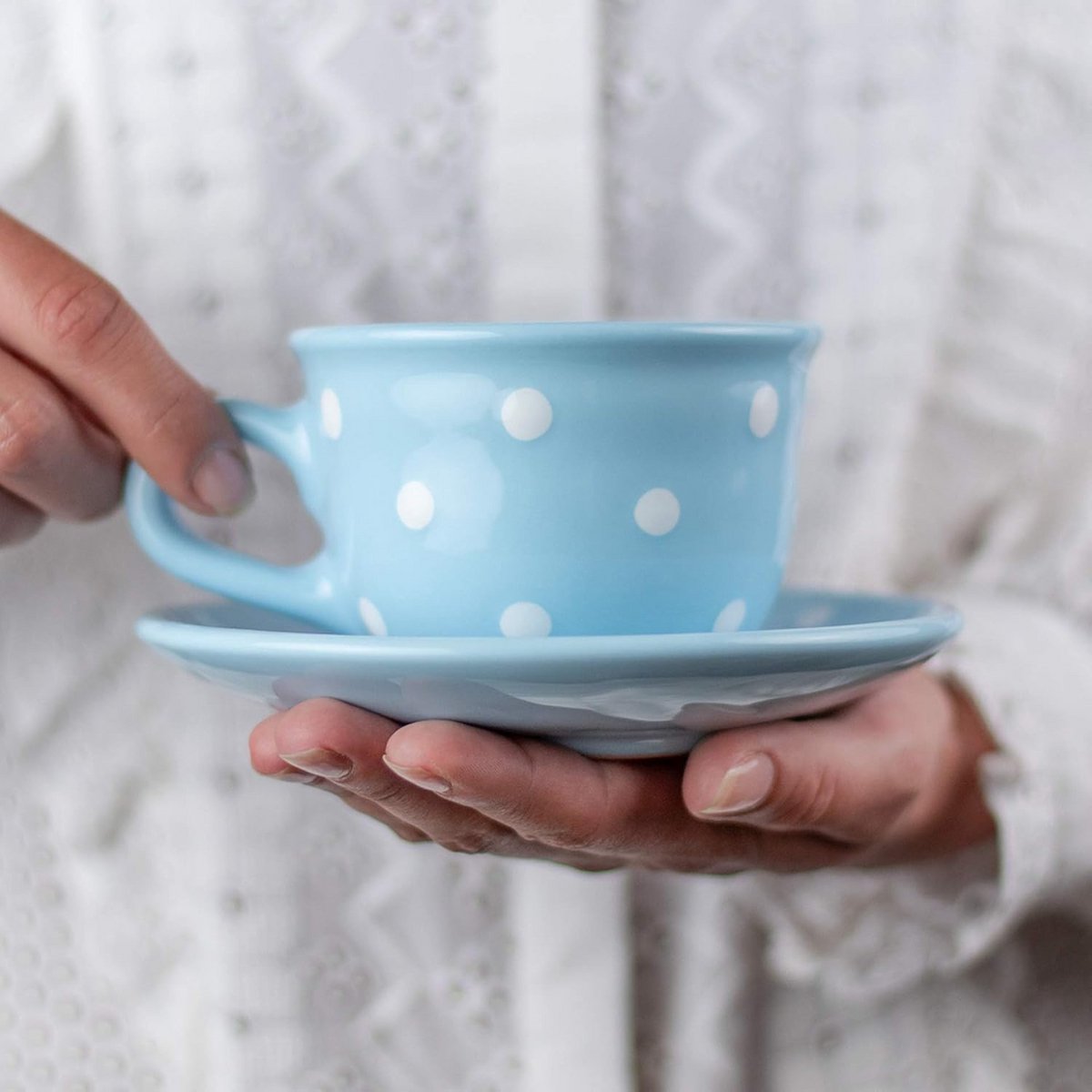 Cappuccino Kop met Schotel - Lichtblauw met Dots - Uniek Handgemaakt 250ml