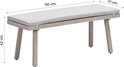 Lichte houten bank met grijze stoffen zitting, met afmetingen 110x41x42 cm.