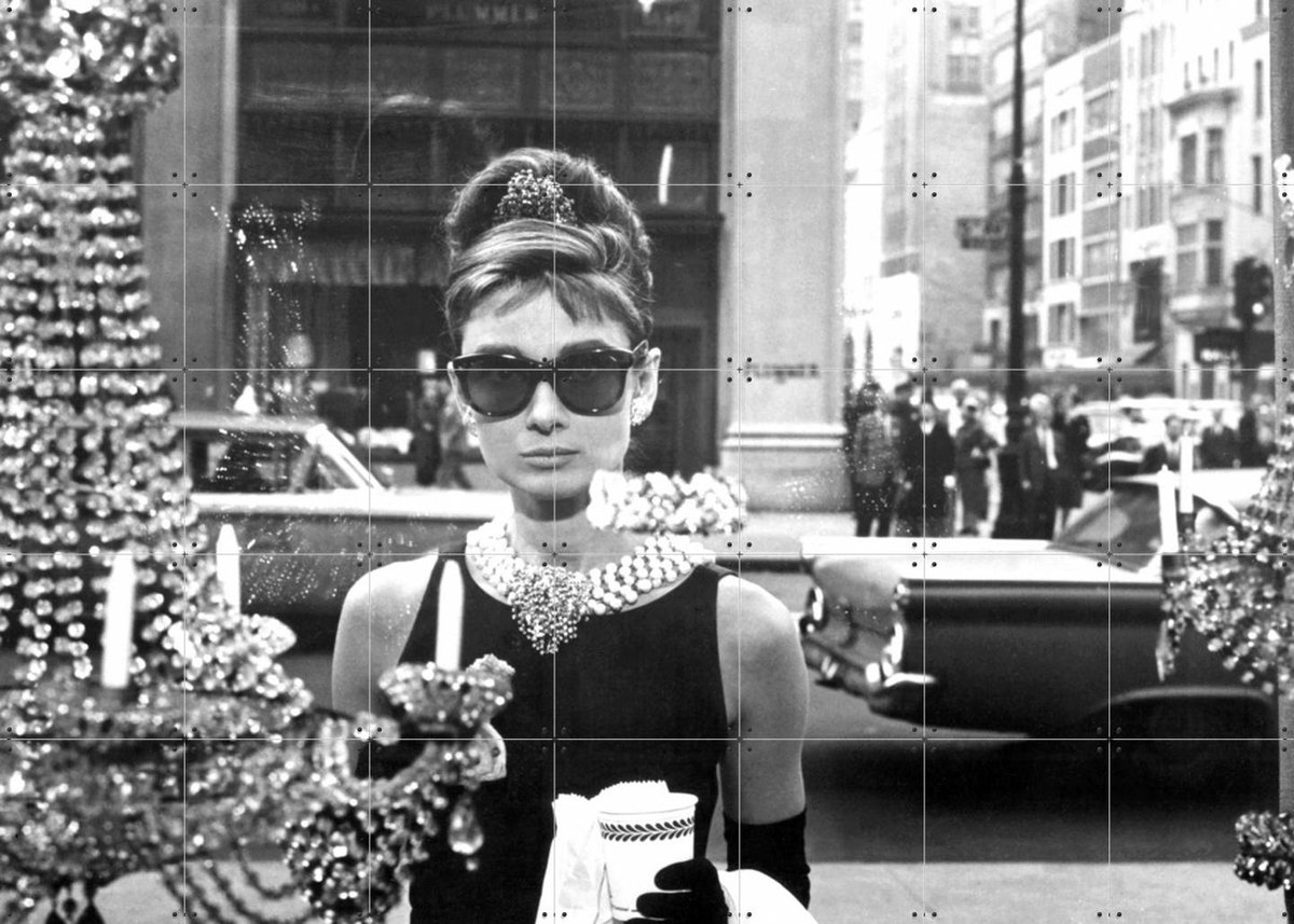 IXXI Breakfast At Tiffany's, Bridgeman Images - 140 x 100 cm - Gratis ophangtool - Grote wanddecoratie en posters - Klassiek, Vintage, Fotografie