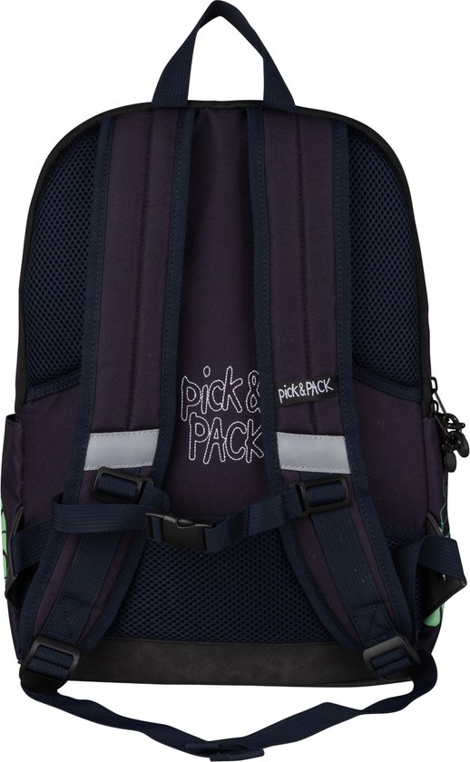 Achterkant van een zwarte rugzak met "pick & pack" logo en reflecterende strepen.