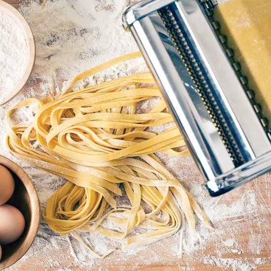 Handmatig Pastamachine van Staal voor Tagliatelle, Lasagne en Tagliolini - Inclusief 3 Matrijzen — afbeelding 3