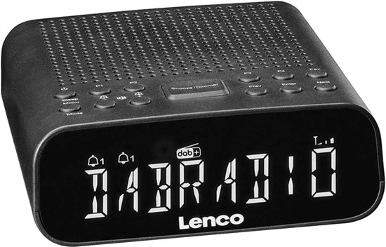 Zwarte digitale wekkerradio met wit display, 'DABRADIO', en zichtbare knoppen.