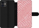 Bookcase Geschikt voor iPhone 11 telefoonhoesje - Krokodillenleer - Dierenprint - Roze - Met vakjes - Wallet case met magneetsluiting