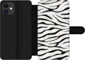 Bookcase Geschikt voor iPhone 11 telefoonhoesje - Dierenprint - Zebra - Wit - Met vakjes - Wallet case met magneetsluiting