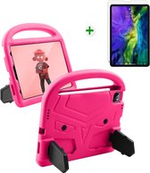 Case2go - Tablet Hoes & Screenprotector geschikt voor iPad Air 2022 - 10.9 inch - Schokbestendige case met handvat - iPad hoes Kinderen - Roze