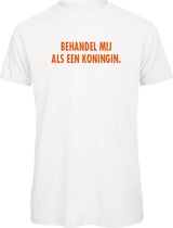 Koningsdag t-shirt wit M - Behandel mij als een koningin - soBAD. | Oranje shirt dames | Oranje shirt heren | Koningsdag | Oranje collectie