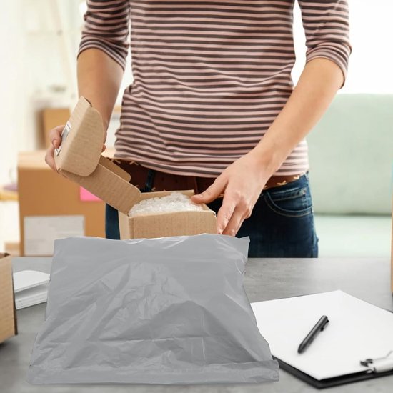 100 stuks grote zelfsluitende verzendzakken - 17,7 x 19,69 inch grijze pakketzakken voor het posten van kleding - gebruik in pakket - verzending - levering - minimalisme - grijs — afbeelding 2