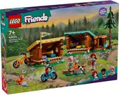 LEGO Friends Adventure Camp Les cabanes forestières confortables 42624