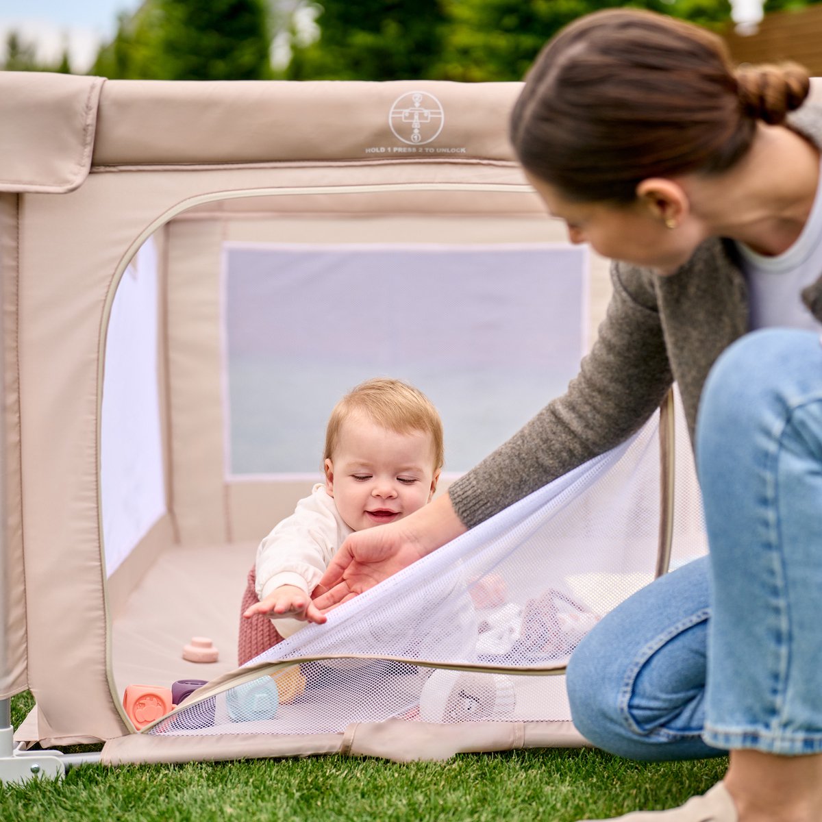 Lionelo Florence Easy Fold - Grondbox / Baby Box – Zeer Snel Inklapbaar – 150x180 cm – voor Thuis en Tuin – 0-48 maanden – Veilige kinderbox – Draagtas – Compact na Inklappen – Speelbox met Ademend Gaas – 2 Zij-ingangen met rits – foto 7
