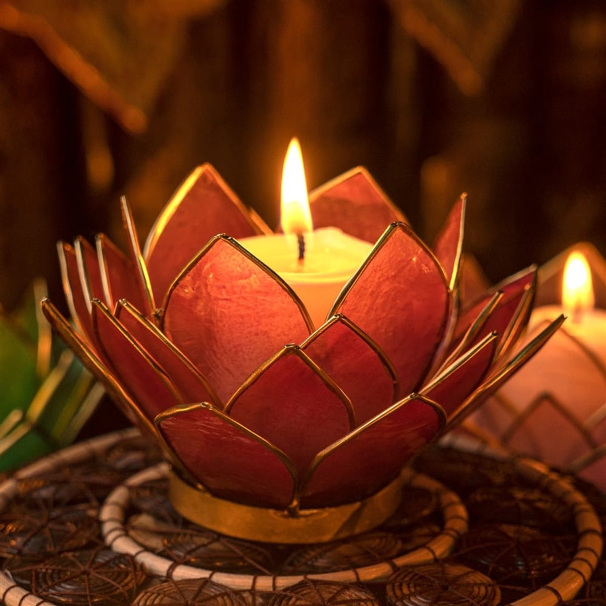 Lotus theelichtje Capiz schelp rood