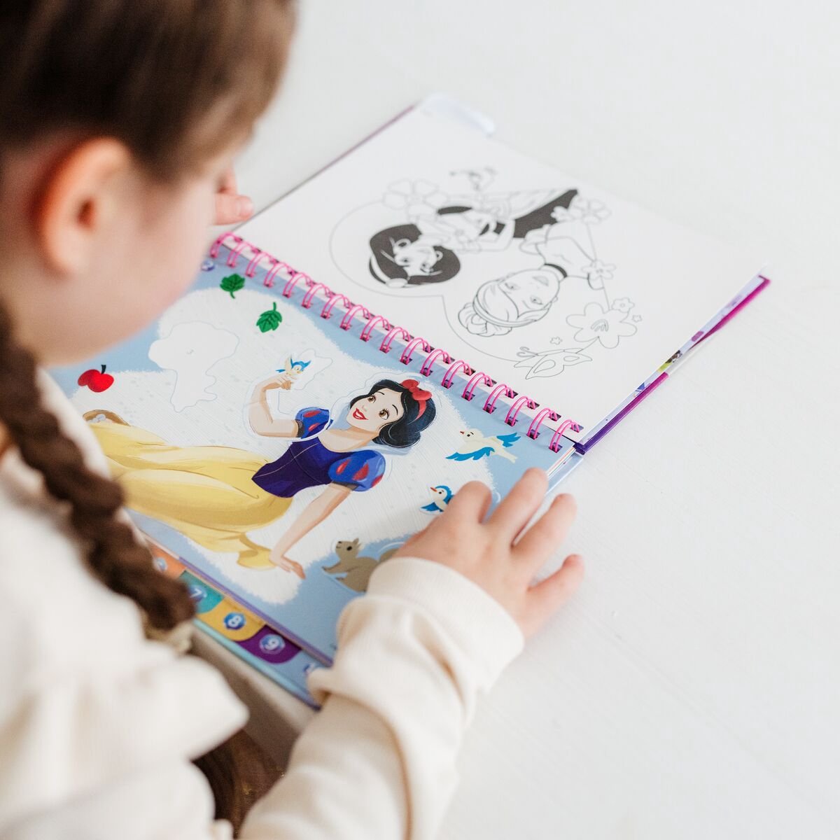 Disney Princess Totum sticker puzzelboek kids incl. kleurplaten doeboek vakantieboek 25-delig | educatief speelgoed meisjes vanaf 3 jaar — afbeelding 3