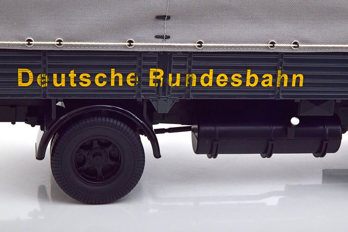 Krupp Titan 'Deutsche Bundesbahn' - 1:18 - Road Kings