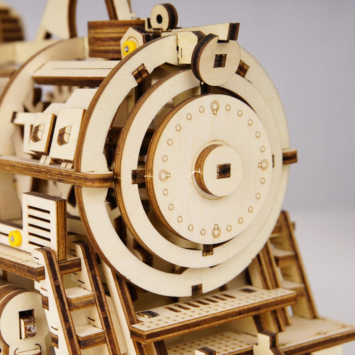 Robotime modelbouwpakket Locomotief hout 370mmx185mmx120mm - Naturel kleur — afbeelding 12