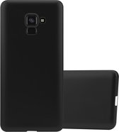 Cadorabo Hoesje geschikt voor Samsung Galaxy A8 2018 in METALLIC ZWART - Beschermhoes gemaakt van flexibel TPU silicone Case Cover