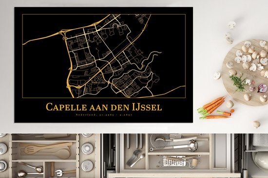 KitchenYeah® Inductie beschermer 81.6x52.7 cm - Kaart - Capelle aan den IJssel - Zwart - Goud - Kookplaataccessoires - Afdekplaat voor kookplaat - Inductiebeschermer - Inductiemat - Inductieplaat mat