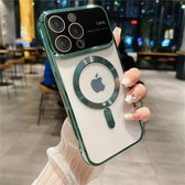 Luxe Beplating Hoesje - Camera Protector met groot raam - Compatibel met MagSafe Magnetisch Houders Geschikt voor: Apple iPhone 15 Pro - groen