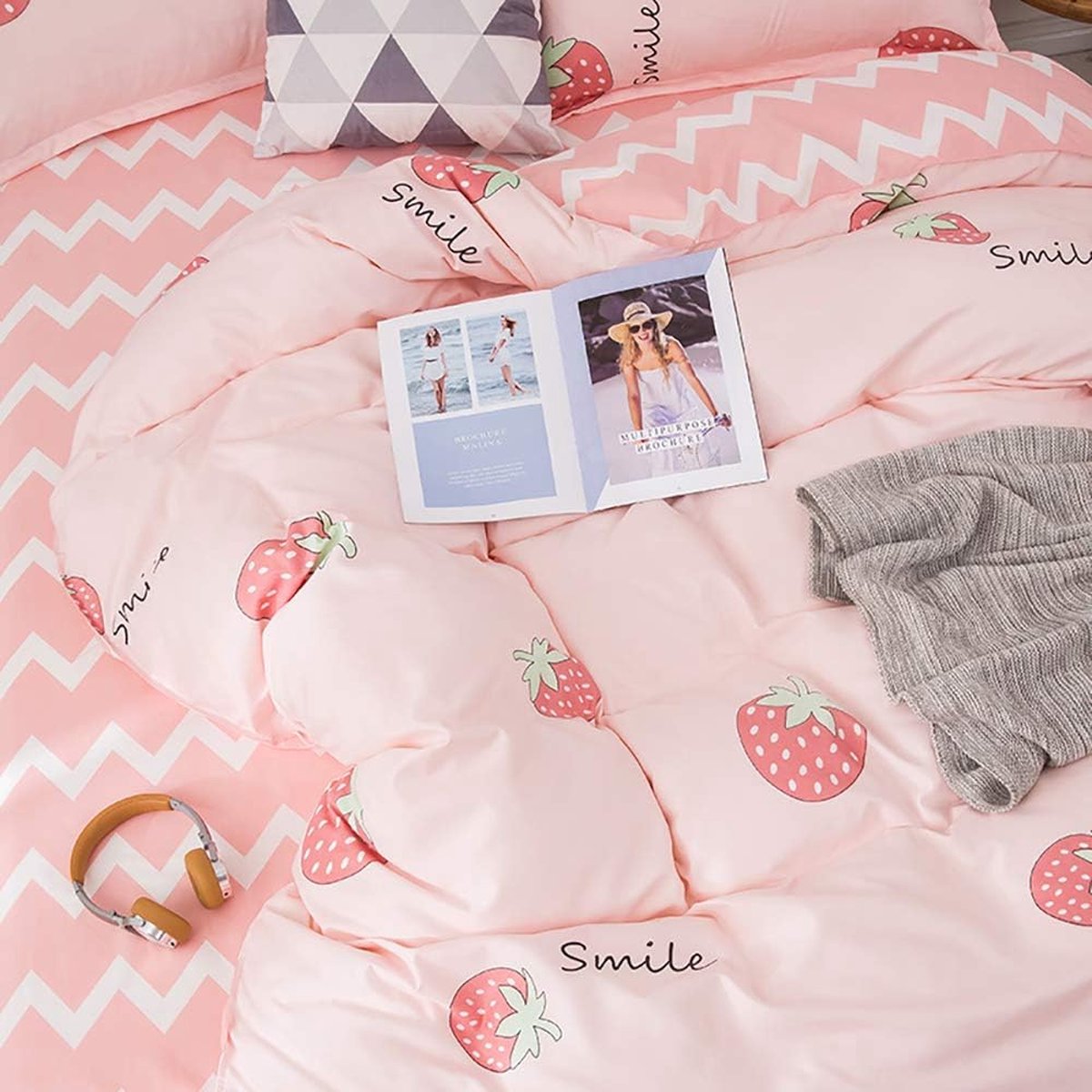 Lanqinglv Beddengoed 200x200 roze wit aardbeien harten strikken - meisjes kinderen beddengoed van microvezel, Öko-Tex beddengoedset - dekbedovertrek met ritssluiting en 2 kussenslopen 80x80 cm