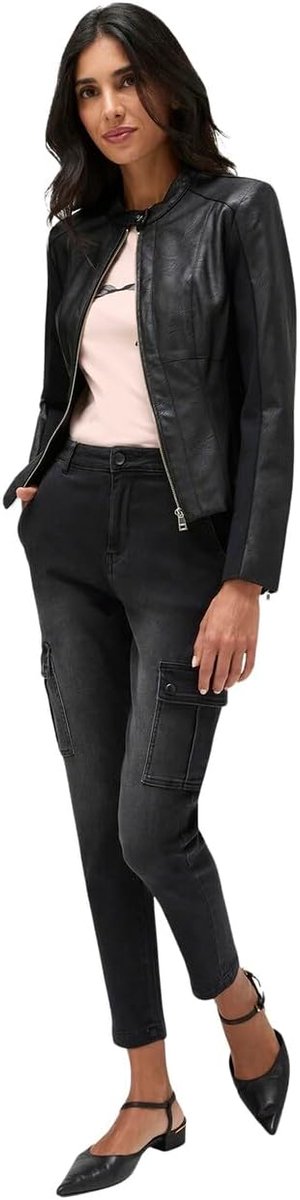 Jacket With Shaping Cuts In Coated Fabric dames Jas met vormende uitsparingen in gecoate stof