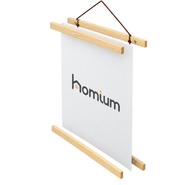 Lichtbruine houten posterhanger van 42 cm met Homium-logo en magnetische latten.