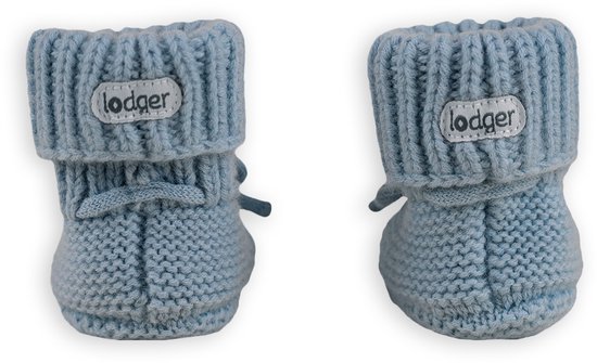 Blauwe merinowollen babyslofjes met 'Lodger' label en veter. Gebreide structuur.