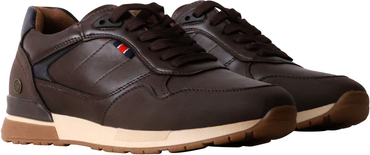 Baskets en cuir