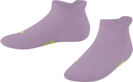 Lichtpaarse FALKE Cool Kick enkelsokken voor kinderen met neongele tekst en maatvoering op de voet.