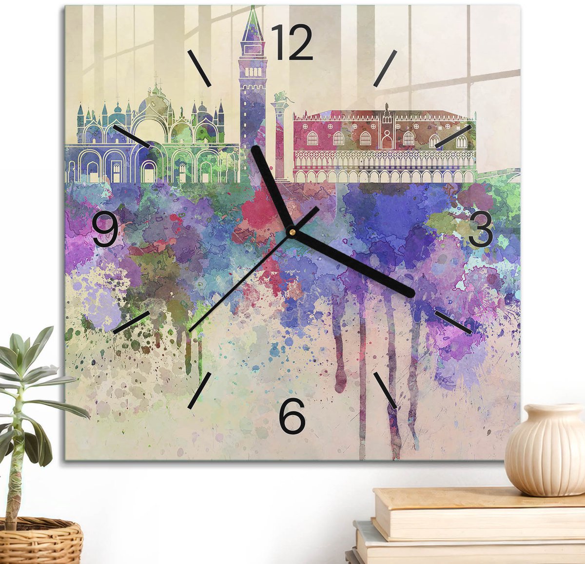 ArtPrintCave Groene Glazen Klok - 30x30 cm - Wandklok Vierkant - Stad Van De Kunst Wandklok Keuken - Kunst Unieke Klok - Zwarte Klokwijzers